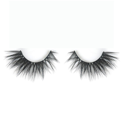 Center of Attention Lash Style
